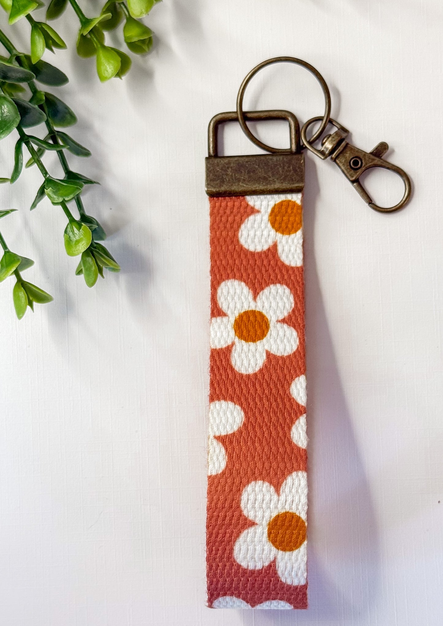 Copper Daisy Wristlet Lanyard